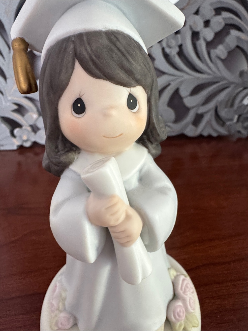 Graduation Girl Figurine in White with Brown Hair - precious moment graduate - Picture 8 of 8